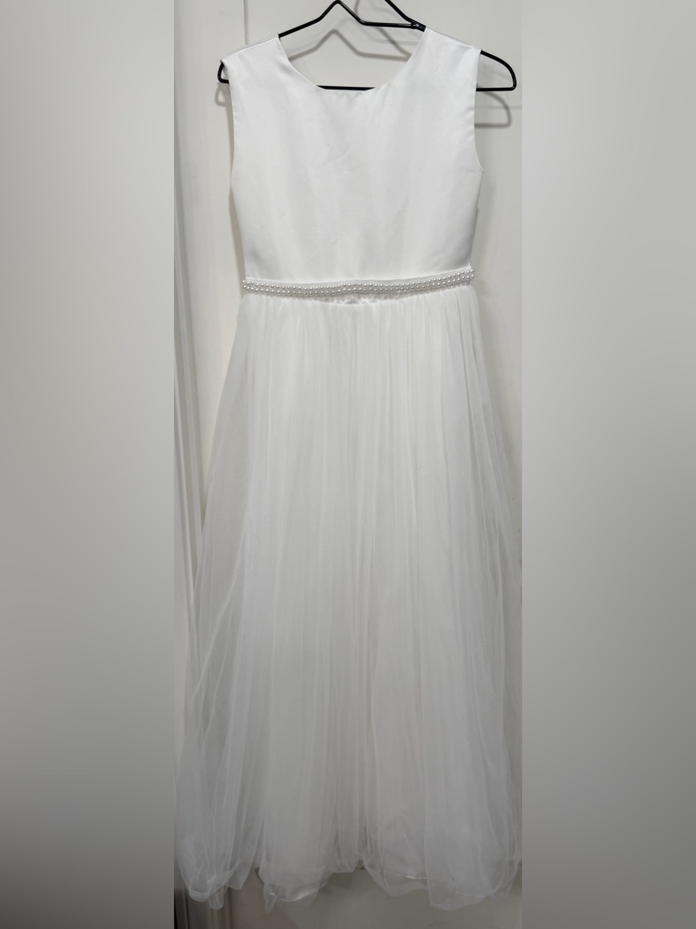 Elegant White Pearl-Trim A-Line Dress